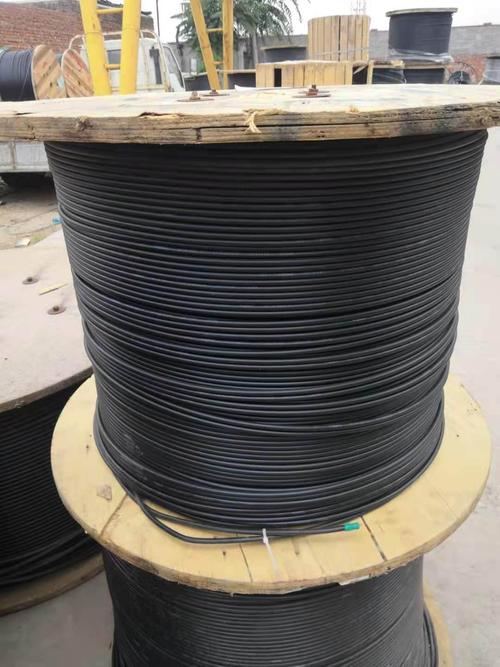 新华区力通通讯器材销售部 产品展厅 >废旧光缆回收 回收钢绞线